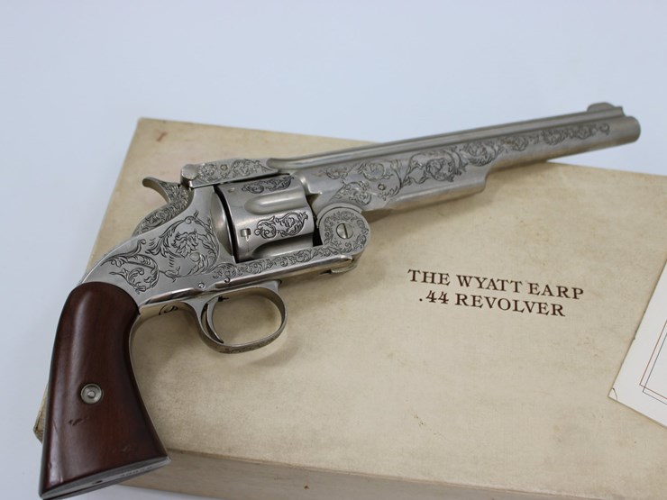 #36030-•-wyatt-earp-.44-revolver--movie-prop-image-2