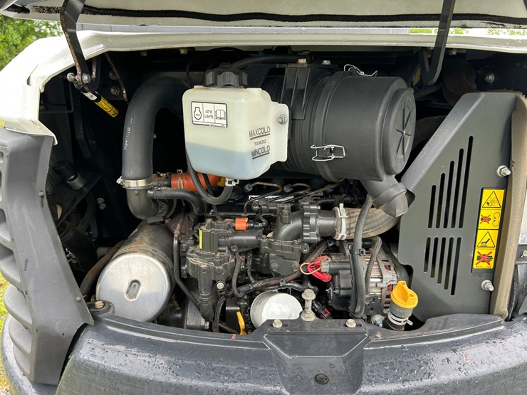 2022-bobcat-e42-image-13