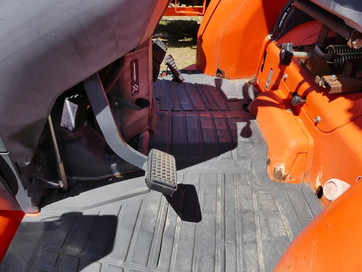 2005-kubota-l3130-image-14