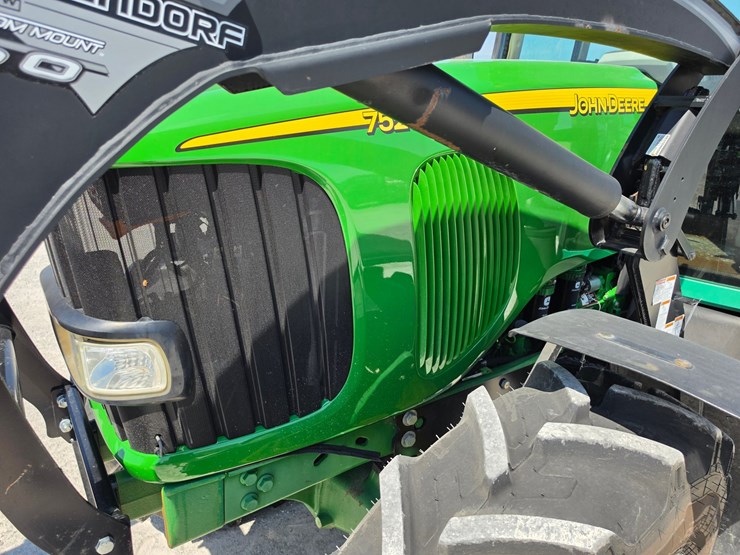 john-deere-7520-image-8