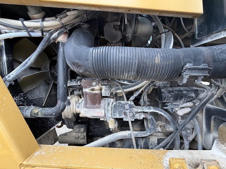 2005-terra-gator-8103-dry-floater-image-20