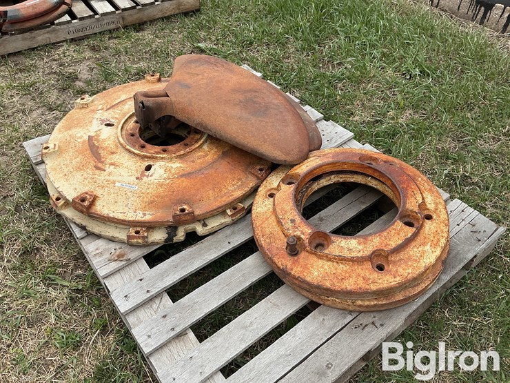 tractor-wheel-weights-&-fenders-image-1
