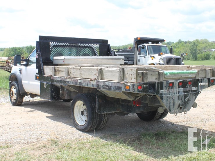 2008-ford-f550-image-3