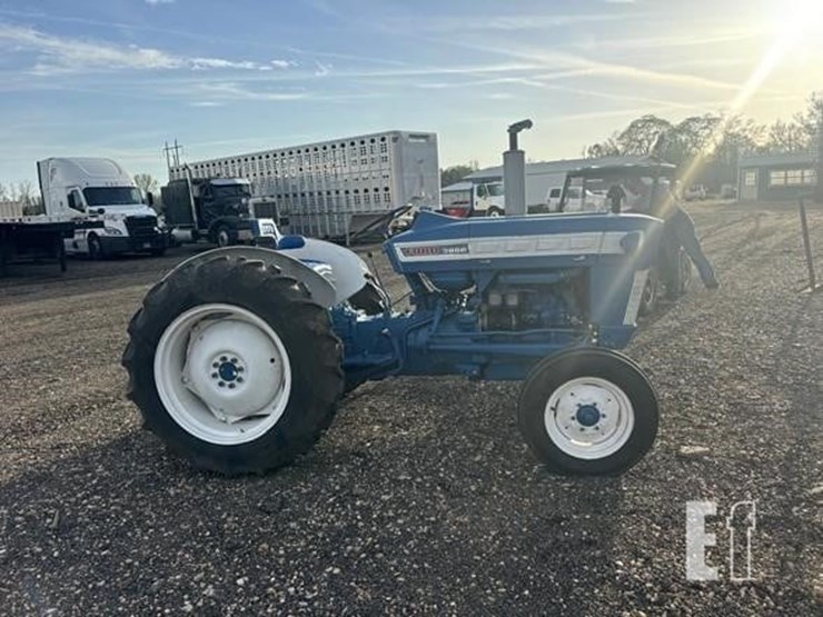 ford-3000-image-4