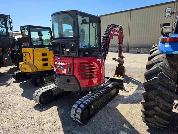 2022-yanmar-vio35-6a-image-18