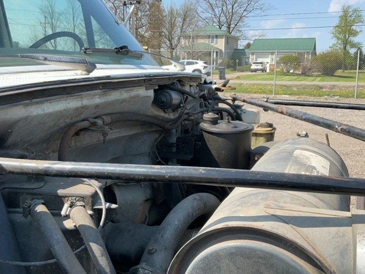 #1951-•-1990-ford-700-dump-truck-image-49
