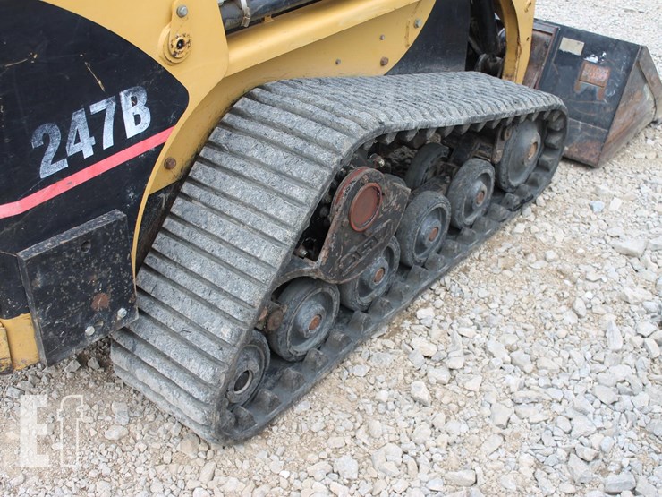 caterpillar-247b-image-6