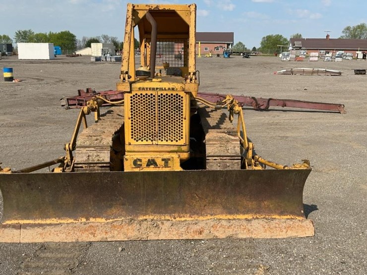 caterpillar-d4-image-8