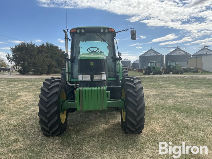 2005-john-deere-7520-image-2