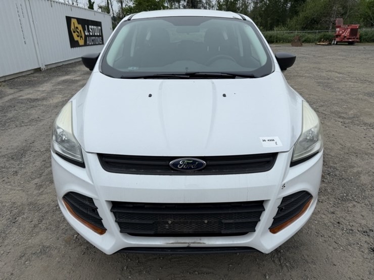 2016-ford-escape-image-8