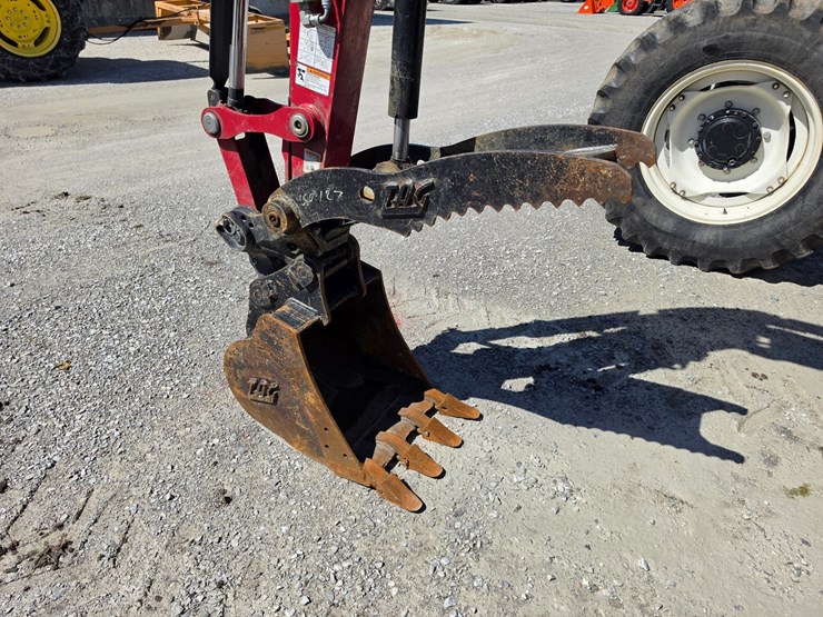 2022-yanmar-vio35-6a-image-2