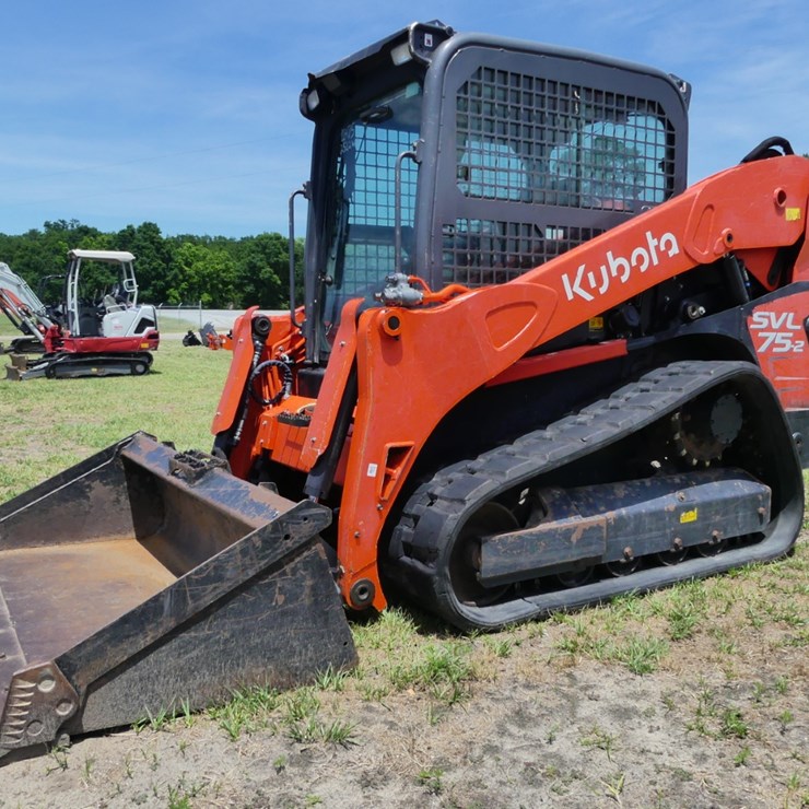 2022 KUBOTA SVL75-2