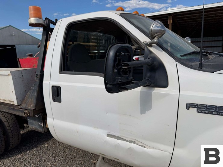 1999-ford-f550-image-25