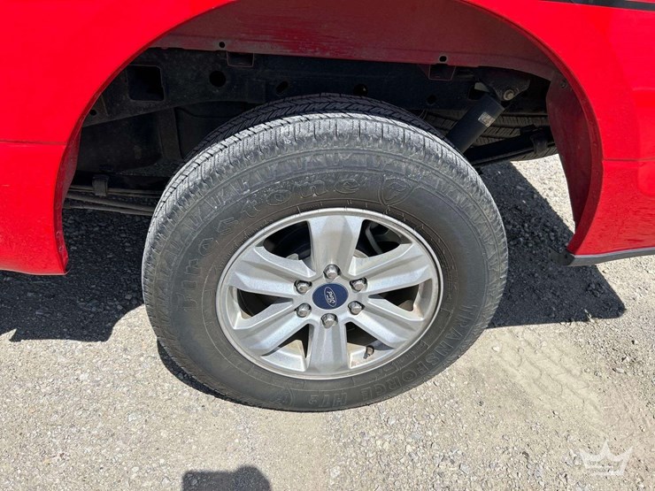 2017-ford-f150-image-25