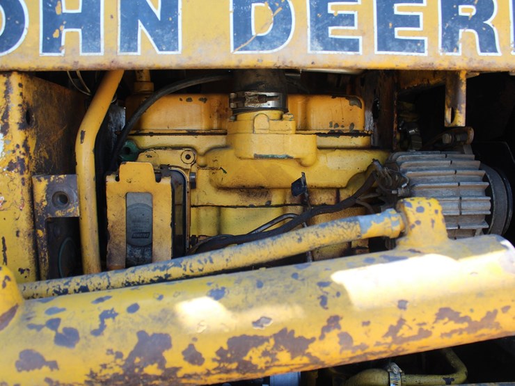 john-deere-350-image-31
