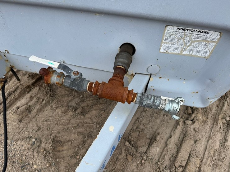 ingersoll-rand-185-image-10