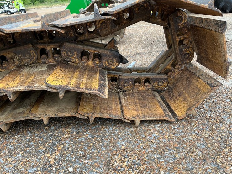 caterpillar-d3g-image-6