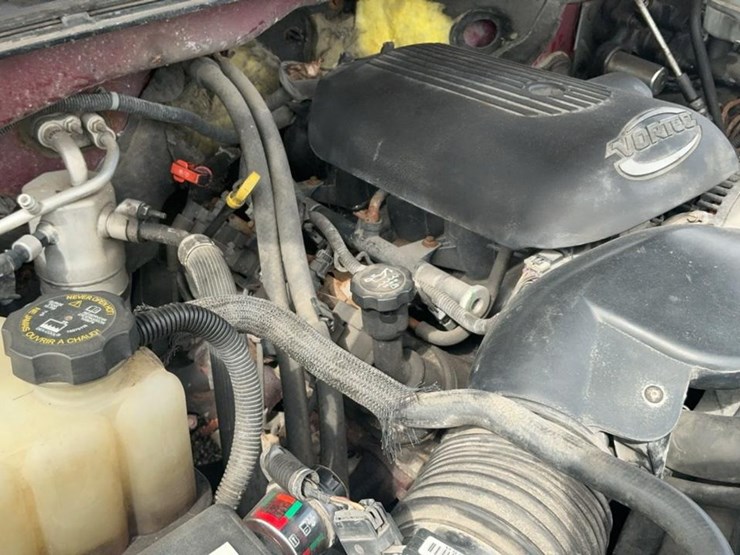 2005-chevrolet-silverado-2500hd-image-30