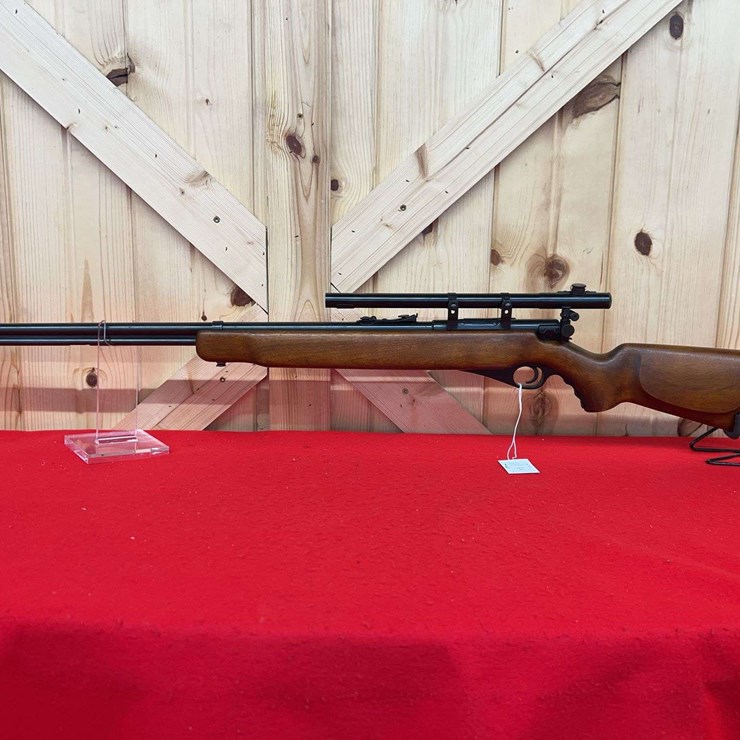 O.F. Mossberg & Sons Model 46B Bolt-Action Rifle .22 S-L-LR