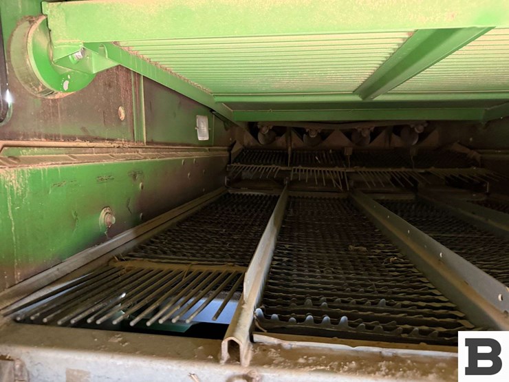 2009-john-deere-9770-sts-image-67