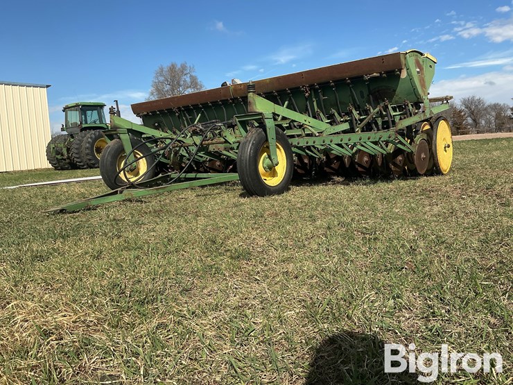 john-deere-model-a-image-1