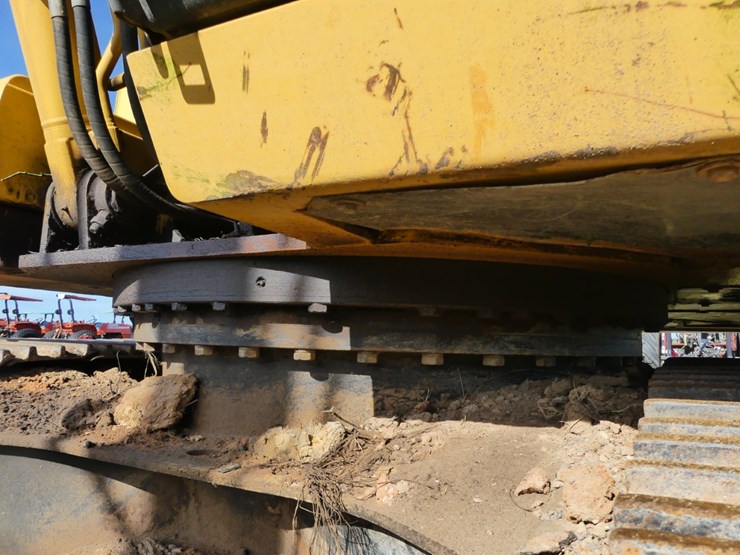 2006-deere-160c-lc-image-10