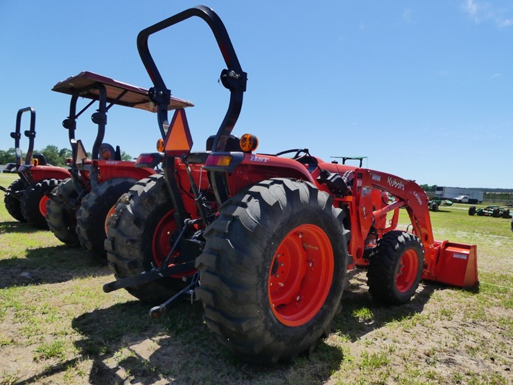 2022-kubota-l4701-image-3