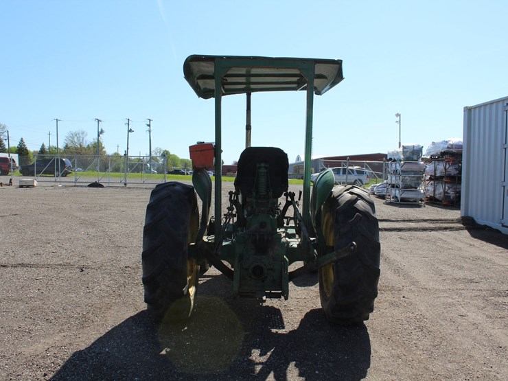 john-deere-301-image-4