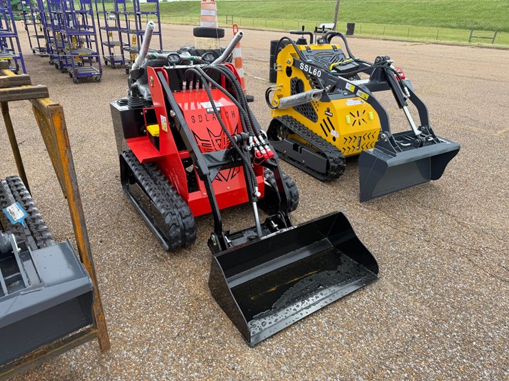 #9128-•-(new)-ride-on-mini-skid-steer-ssl580-image-2