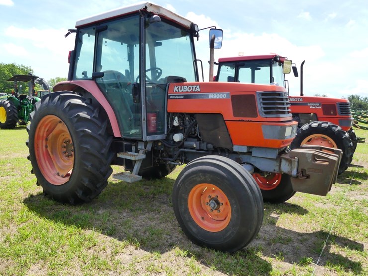 2001-kubota-m9000-image-2