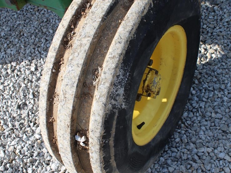 john-deere-2555-image-11
