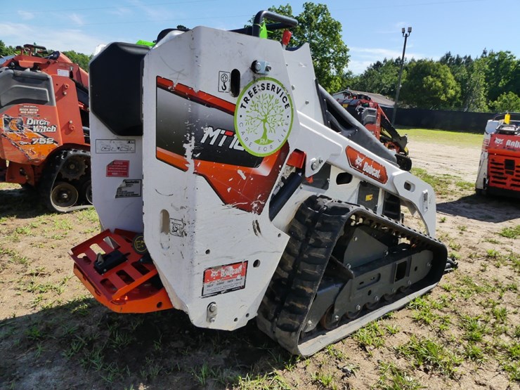 2023-bobcat-mt100-image-3