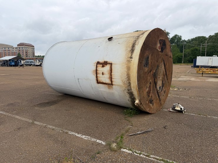 #9098-•-storage-tank-(liquid)-image-4