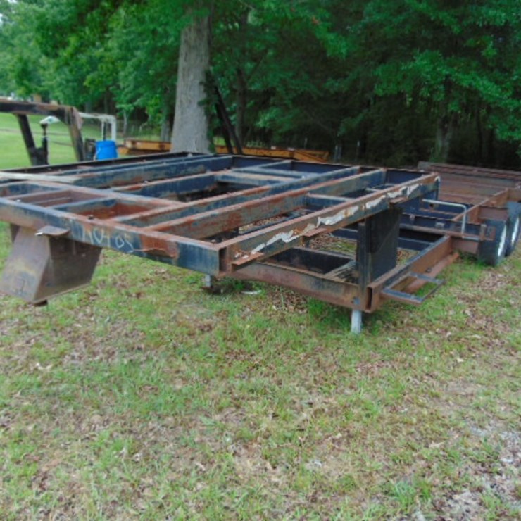 (NT) 5TH WHEEL CAMPER TRAILER FRAME