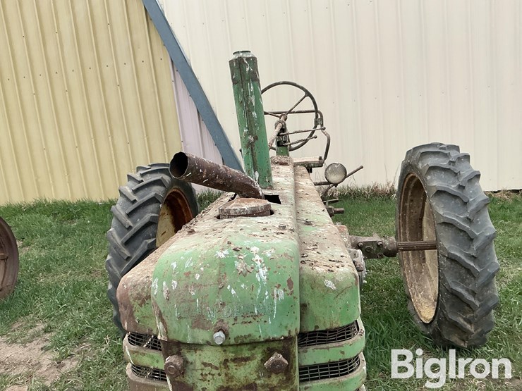 john-deere-b-image-13