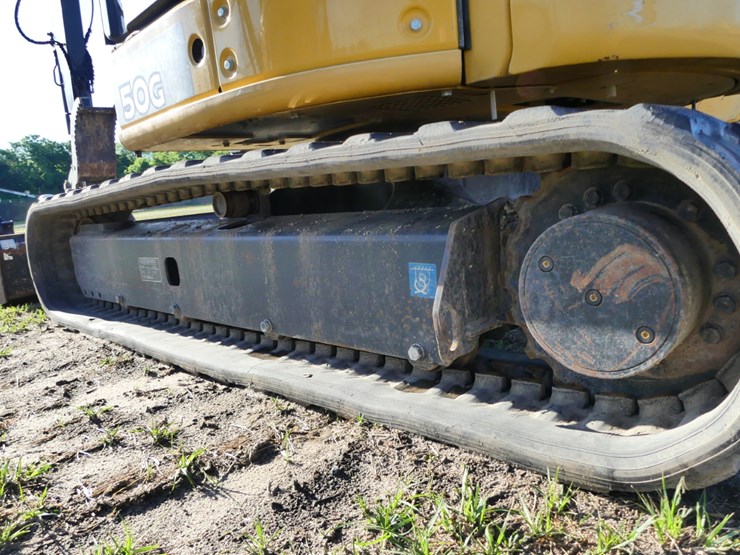 2018-deere-50g-image-5