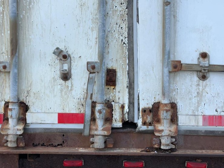strick-trailer-image-21