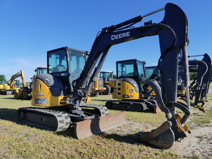 2018-deere-50g-image-2
