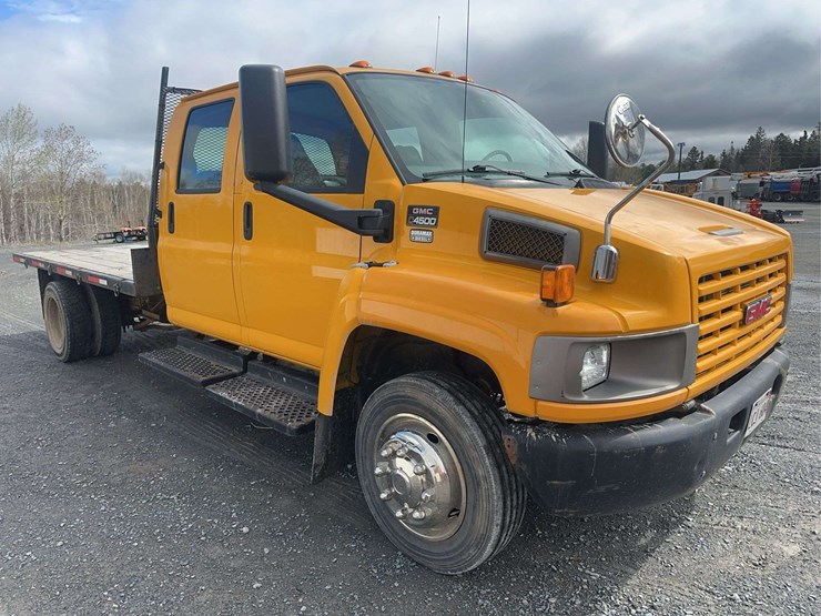 2009-gmc-topkick-c4500-image-3