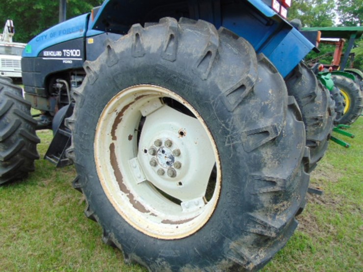 1997-new-holland-ts100-image-4