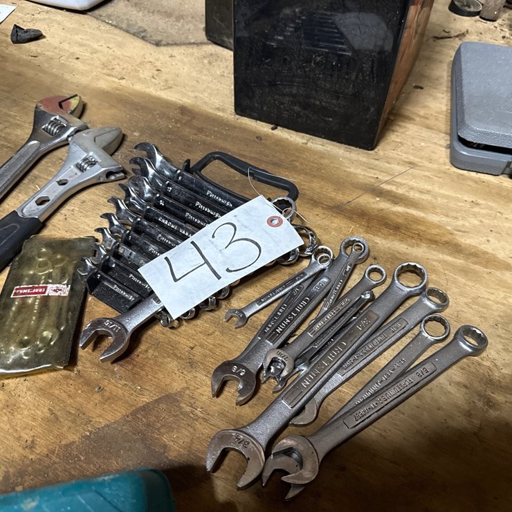 #43 • CRAFTSMAN AND PITTSBURGH WRENCHES