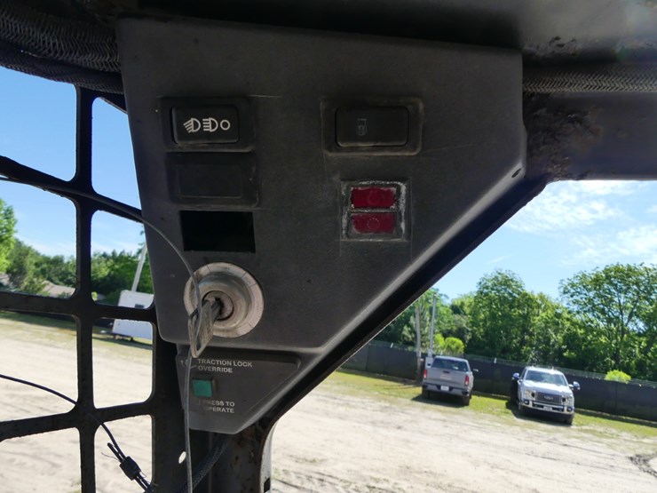 1998-bobcat-873-image-15