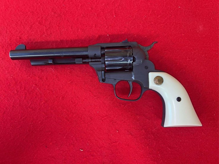 high-standard-double-nine-revolver-.22-caliber-image-10