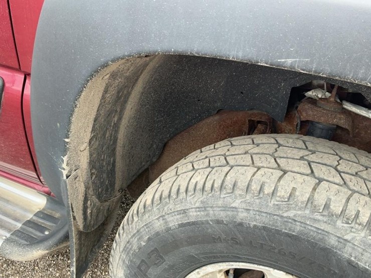 2005-chevrolet-silverado-2500hd-image-17