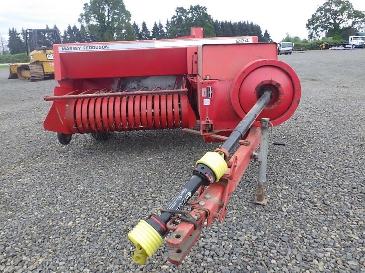 massey-ferguson-224-image-7