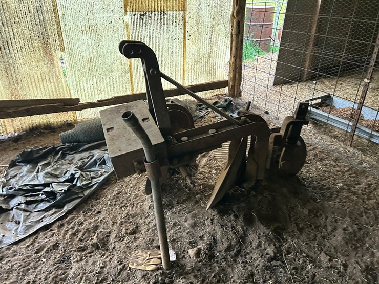 #79-•-two-bottom-disc-plow-image-3