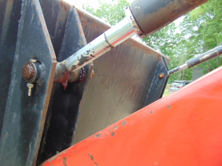 massey-ferguson-275-image-9