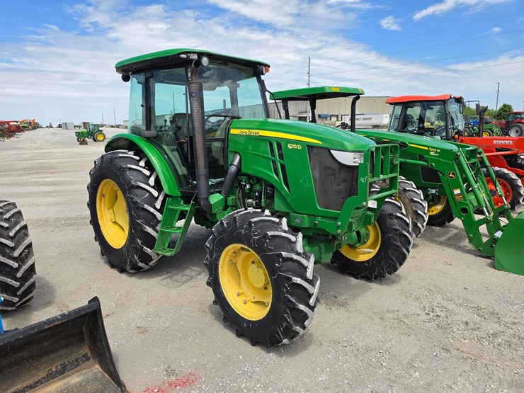 2014-john-deere-6115d-image-1