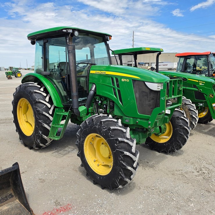 2014 JOHN DEERE 6115D