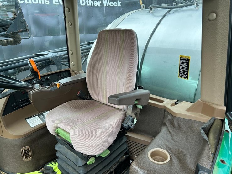 john-deere-4930-image-23